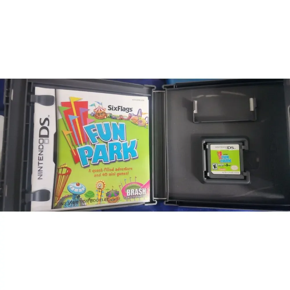 2DS Console with [8] 2DS games, Box, and Plastic Case, Everything Works